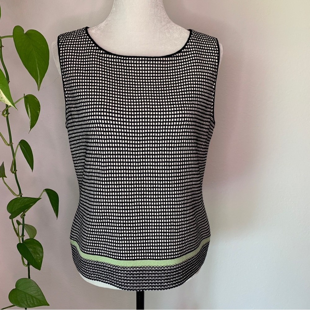 ST. JOHN SPORT Black and White check tank top Size M